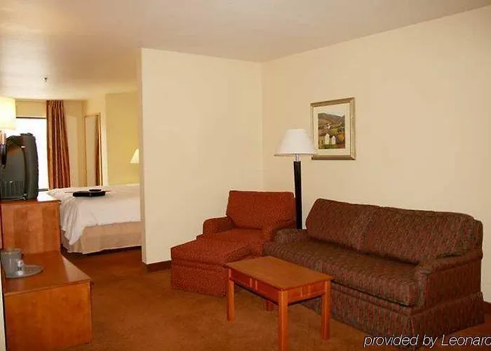 Hampton Champaign/urbana 3*